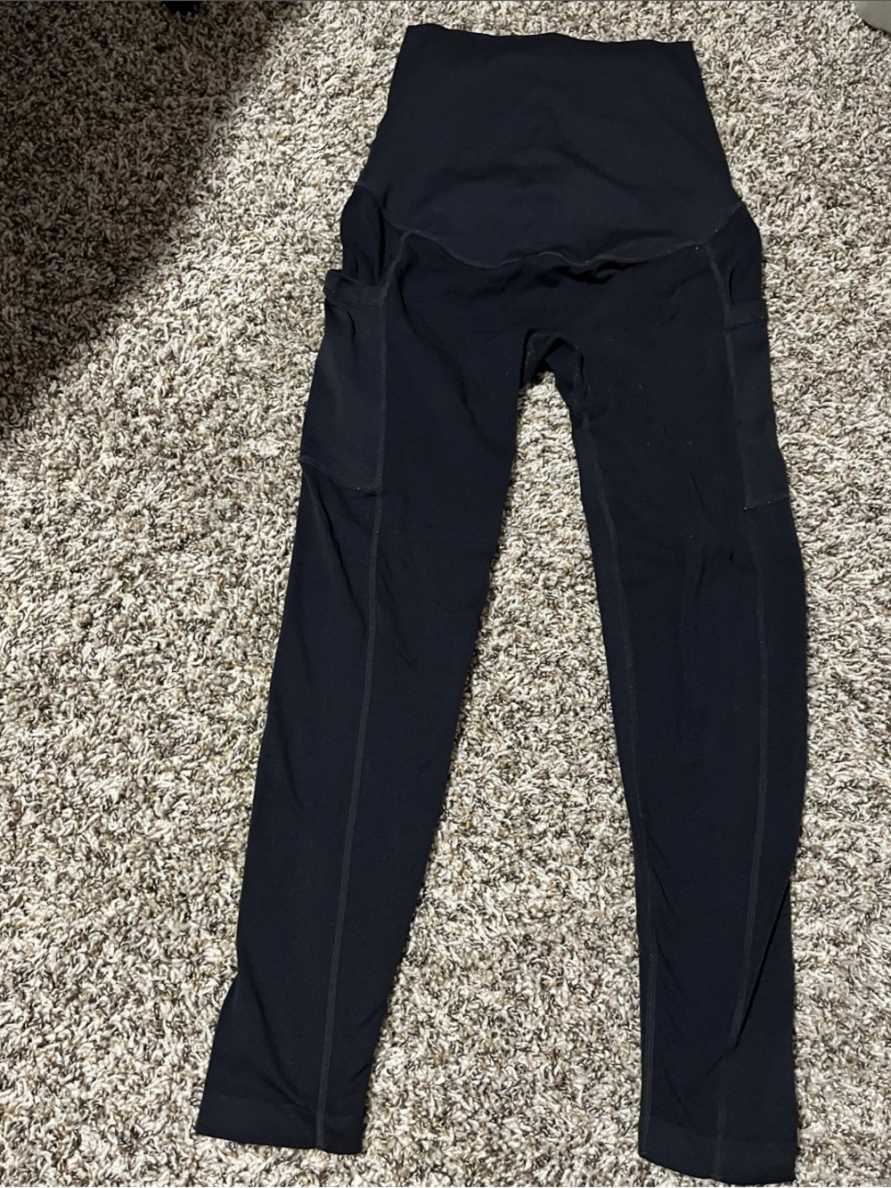 Destination Maternity Black Maternity Leggings with Pocket Detail